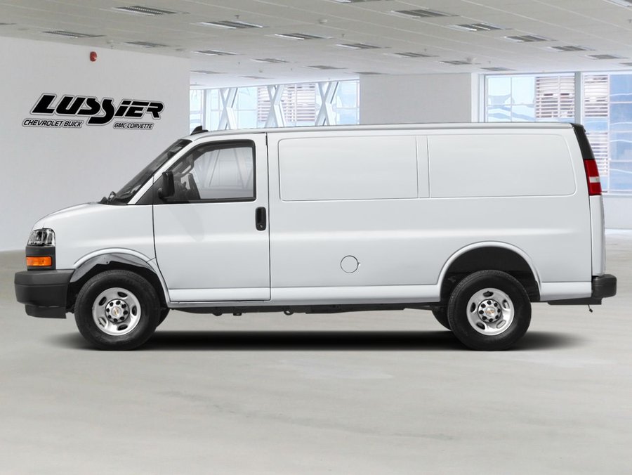 Chevrolet Fourgonnette Express utilitaire Traction arrière 2500 135 po 2025 Blanc sommet