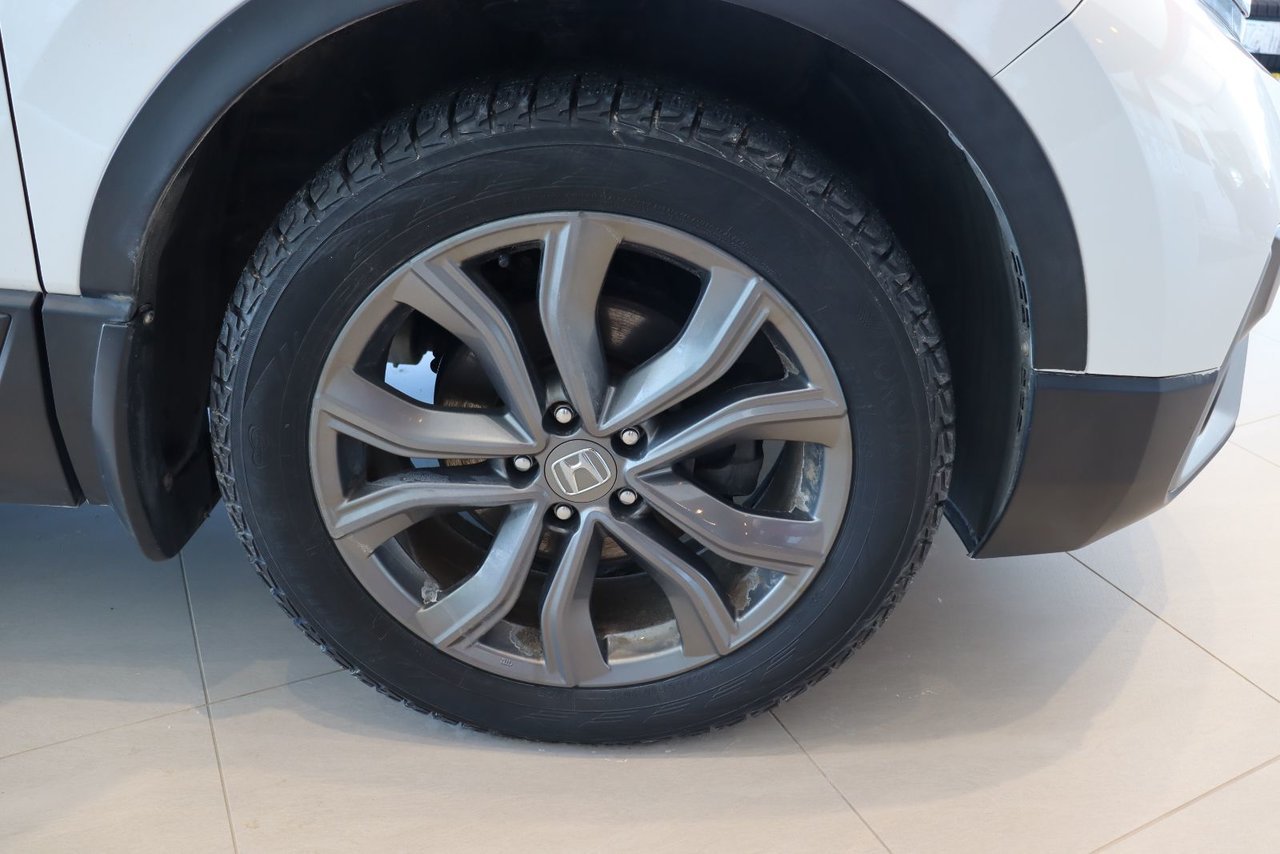 2021 Honda CR-V VIN 2HKRW2H43MH207256 White Chicoutimi - photo #19