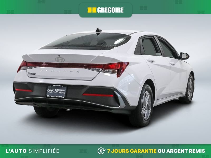 Hyundai Elantra 821717 | Essential | Carplay | Lane Assist | 3.99% 2025 Blanc Laval - photo #8