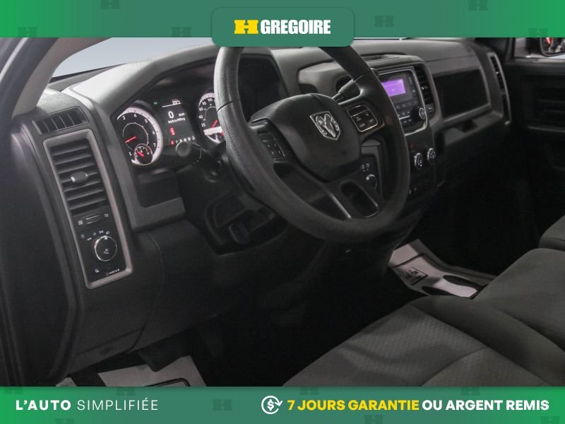 Ram 1500 820283 | ST 4WD AUTO A/C MAGS CAM RECUL BLUETOOTH 2019 Gris Laval - photo #19