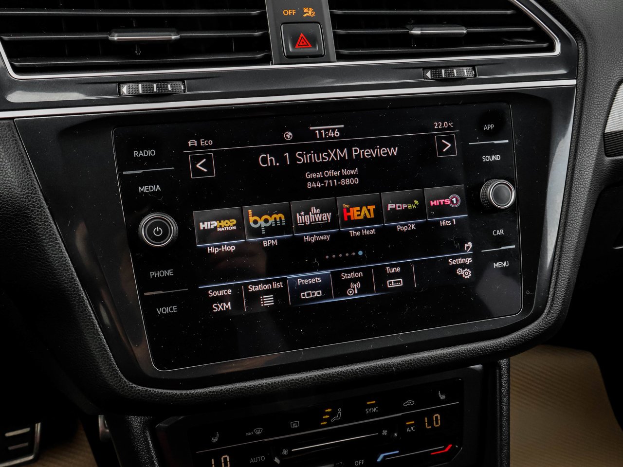 2024 Volkswagen Tiguan Comfortline R-Line Black Edition 4MOTION Red Sherwood Park - photo #27