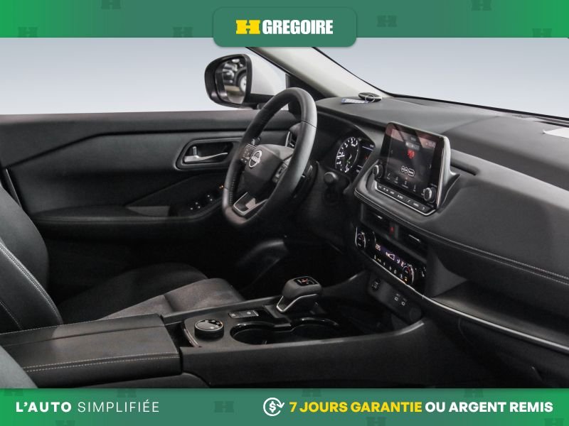 2025 Nissan Rogue White Laval - photo #29