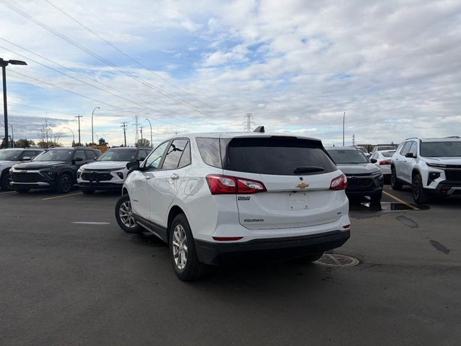 2021 Chevrolet Equinox 2021 White