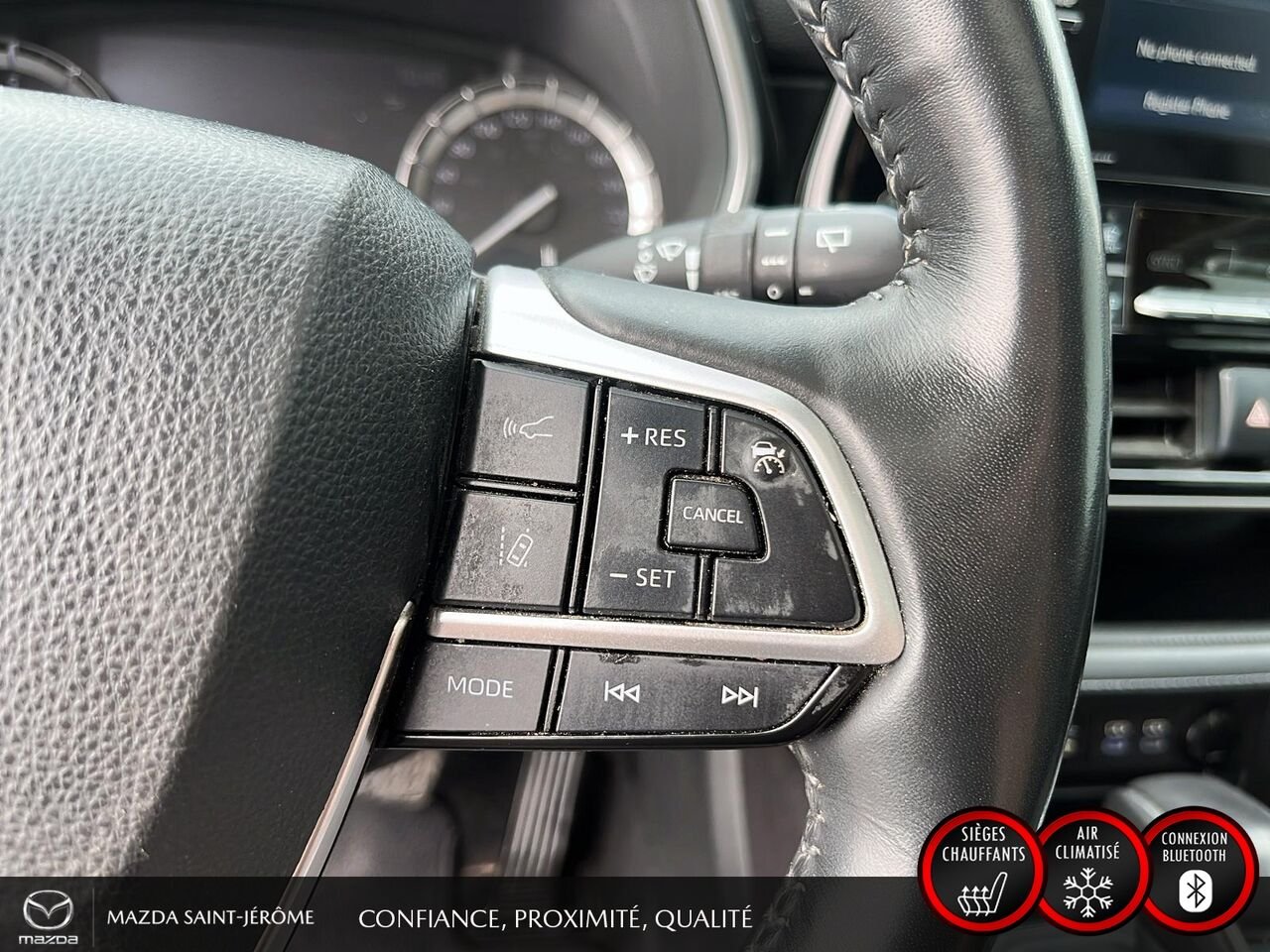 Toyota Highlander 2022 Argent Saint-Jérôme - photo #15