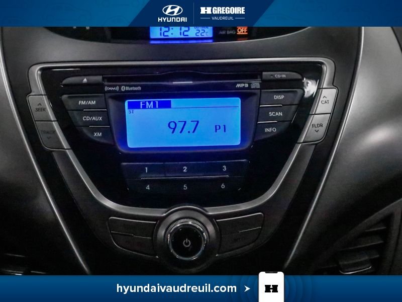 2013 Hyundai Elantra Grey Laval - photo #24