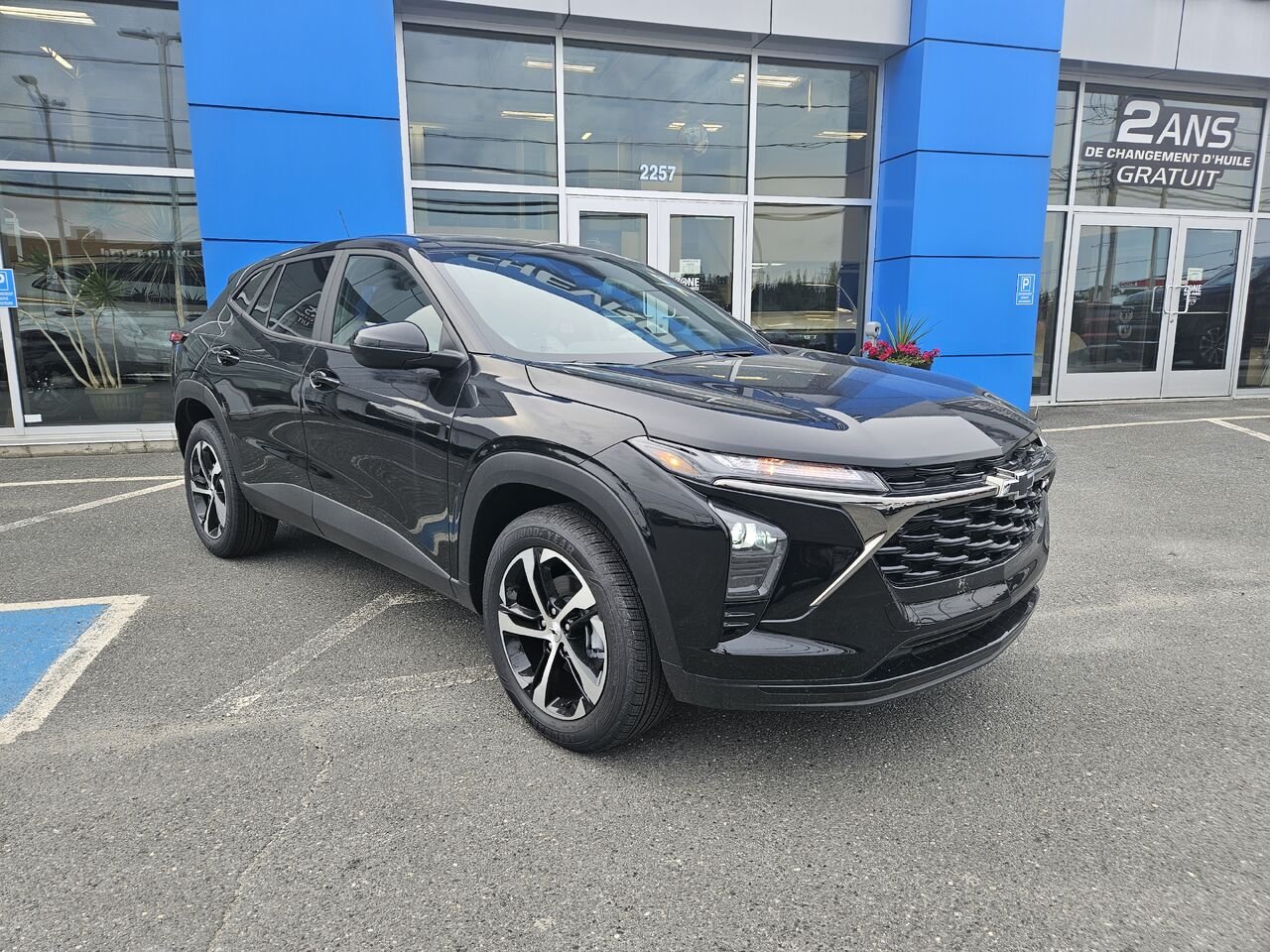 2026 Chevrolet Trax 1RS 4 portes TA Mosaic Black Metallic Thetford Mines - photo #1