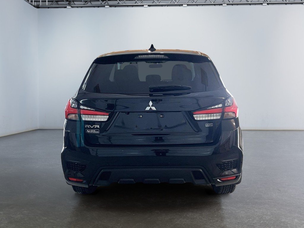 2023 Mitsubishi RVR Black Amos - photo #5