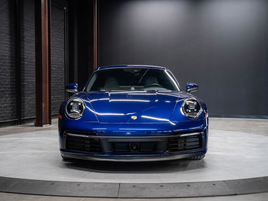 2020 Porsche 911 2020 Blue
