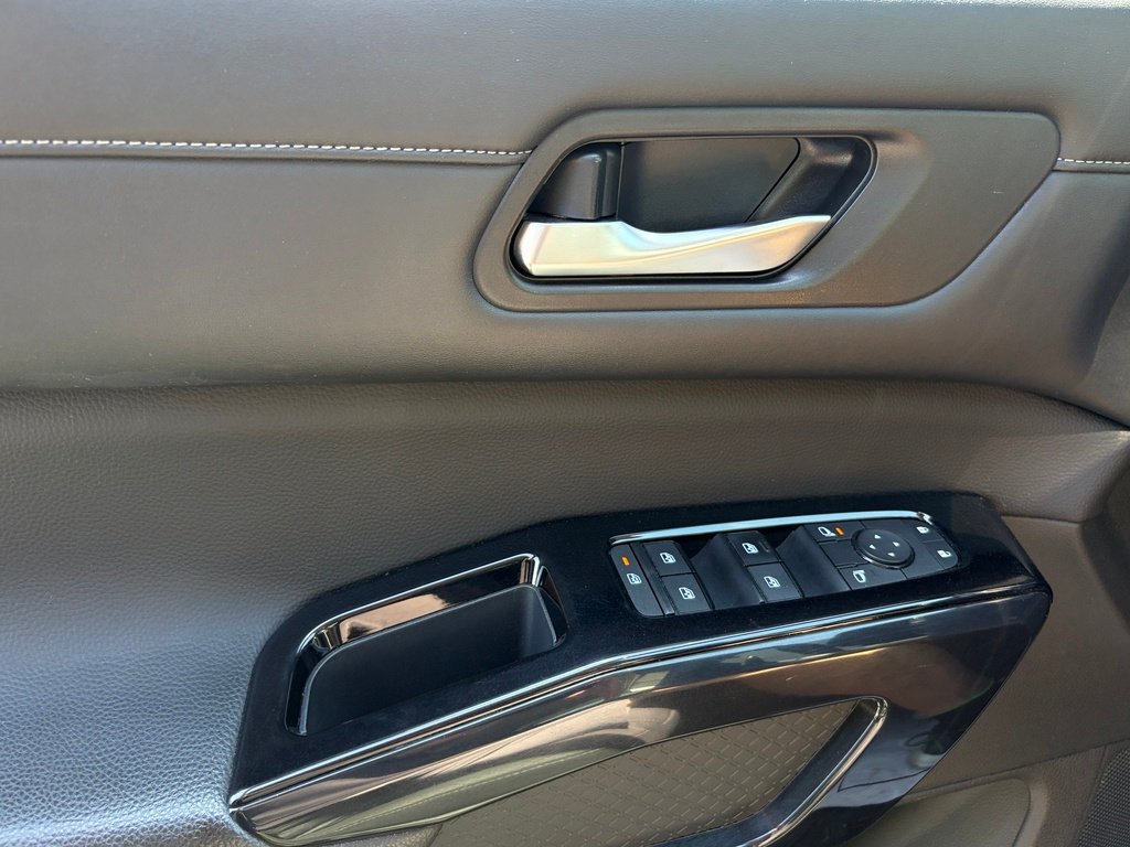 Nissan Pathfinder 2022 Noir Gatineau - photo #10