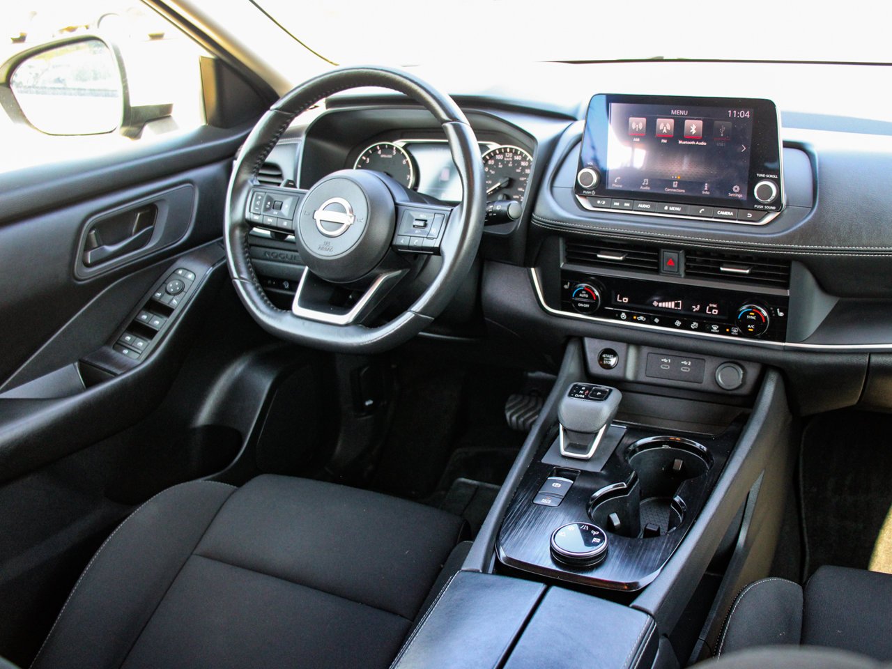 2024 Nissan Rogue AWD S White Sherwood Park - photo #30