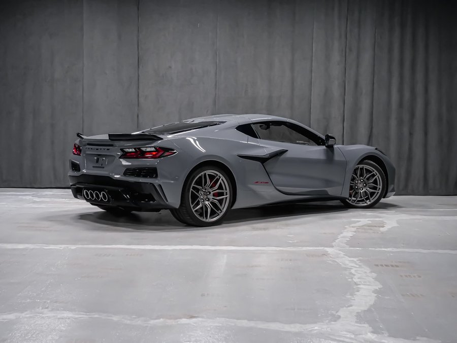 2024 Chevrolet Corvette 1LZ Grey