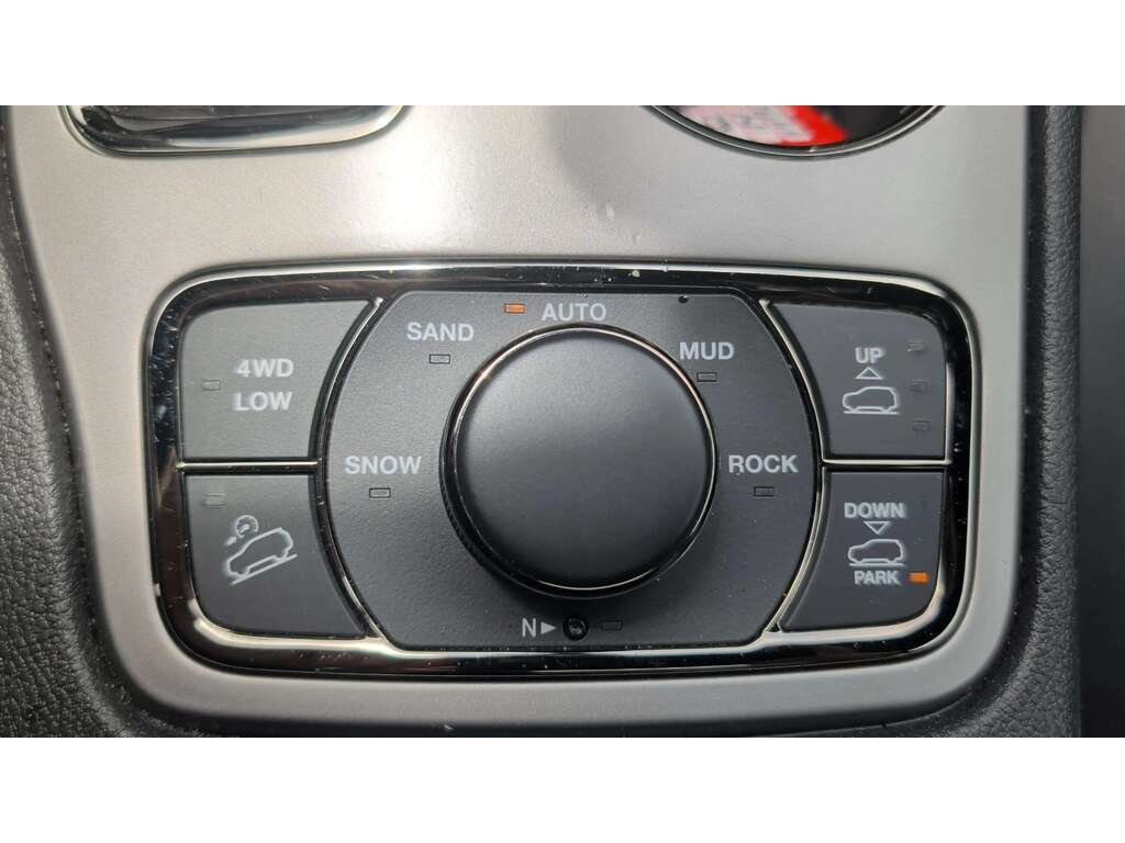 2021 Jeep Grand Cherokee Red Gatineau - photo #18