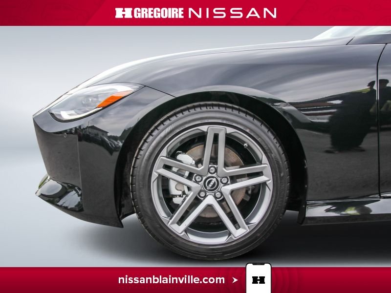 2025 Nissan Z Black Laval - photo #23