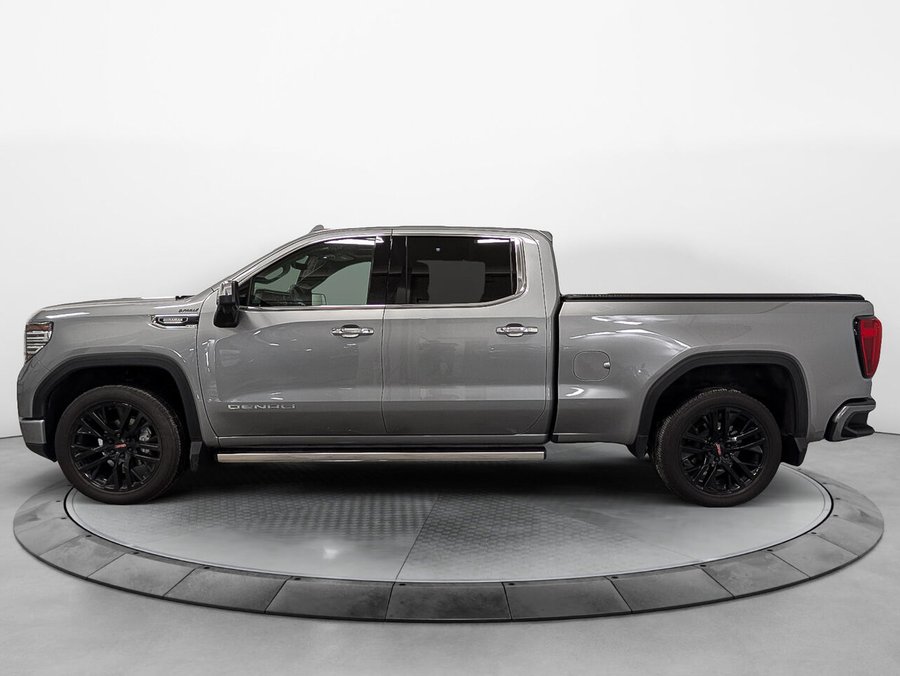 GMC SIERRA 1500 4WD CREW CAB PICKUP Denali Bas Kilométrage Toile de Boite 3.0L Diesel 2024