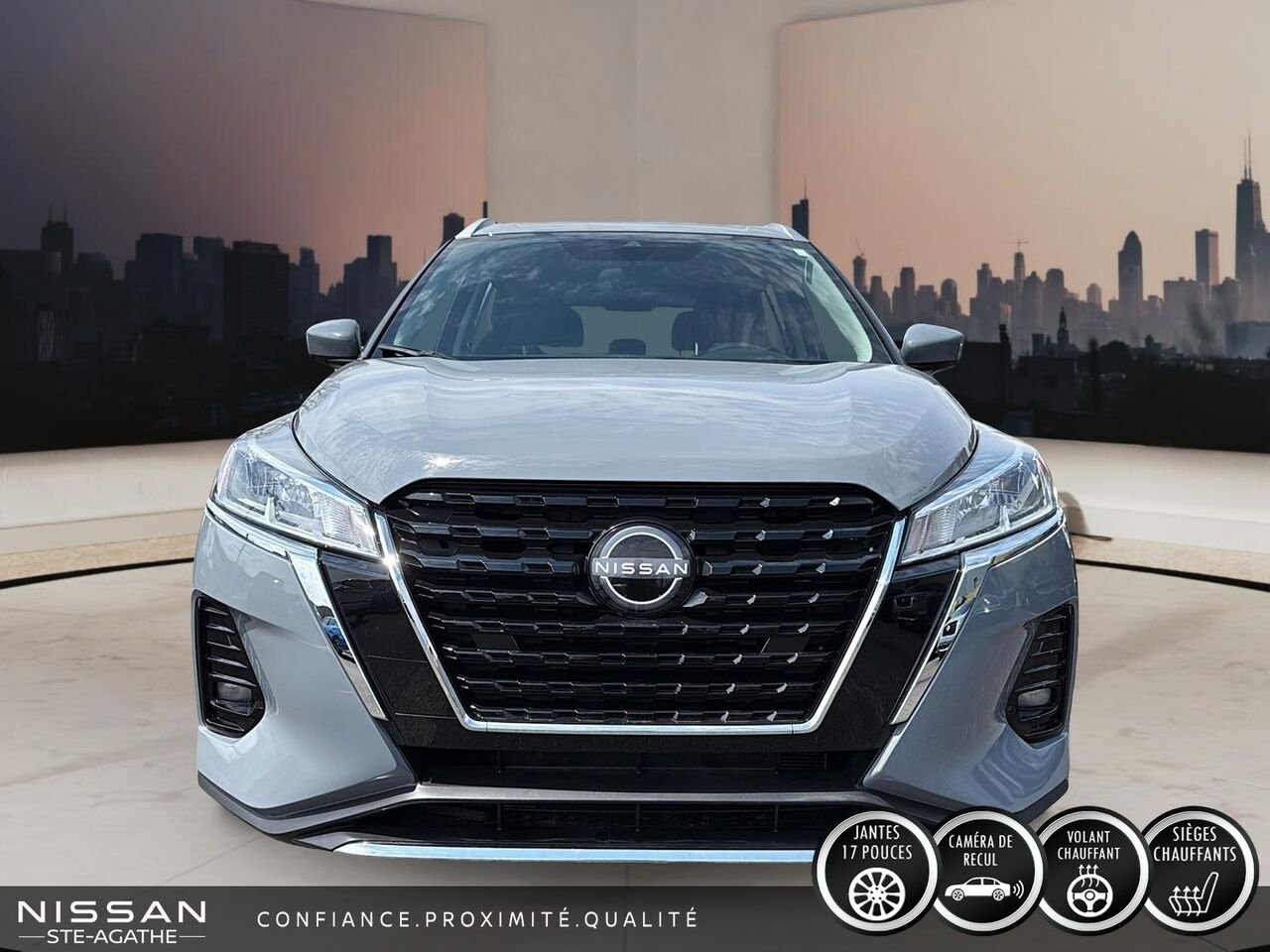 Nissan Kicks 2024 Gris Saint-Jérôme - photo #1