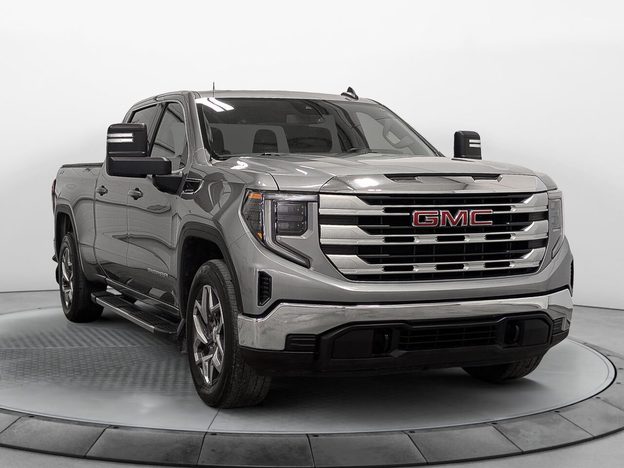 GMC Sierra 1500 4WD Crew Cab Moteur 2.7L 6 places 2023 Gris Sherbrooke - photo #4