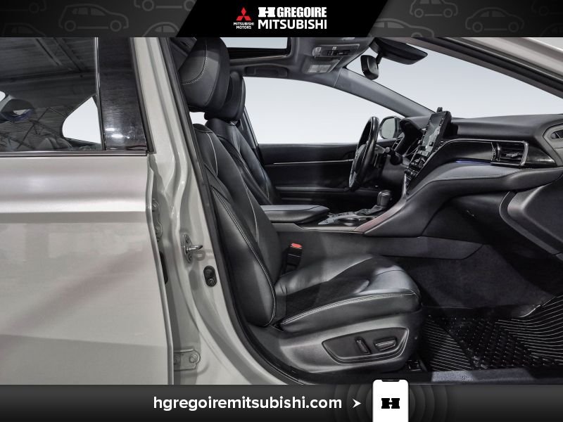 2021 Toyota Camry White Laval - photo #26