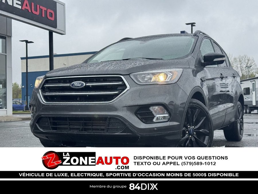 Ford Escape Titanium 2018 2018 Gris
