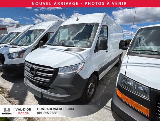 Mercedes-Benz Sprinter fourgonnette utilitaire 2500 4 cyl. en ligne diesel toit surélevé 170 po 2025 2025 Blanc