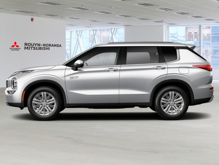 2025 Mitsubishi Outlander Plug-In Hybrid LE S-AWC Sterling Silver