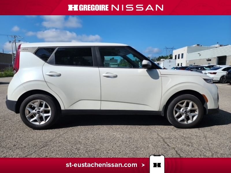 2020 Kia Soul White Laval - photo #13
