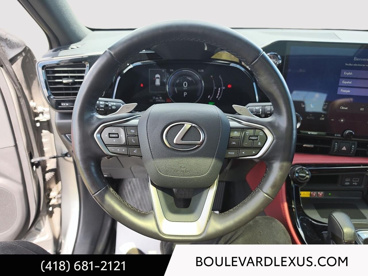 Lexus NX 19896A | NX 350h TI 2024 Argent Québec - photo #11