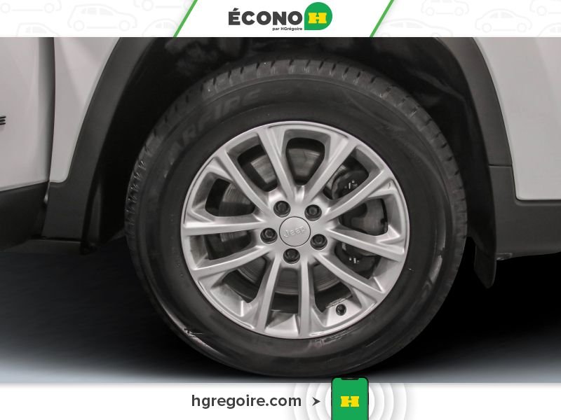 Jeep Cherokee 2019 Blanc Laval - photo #28