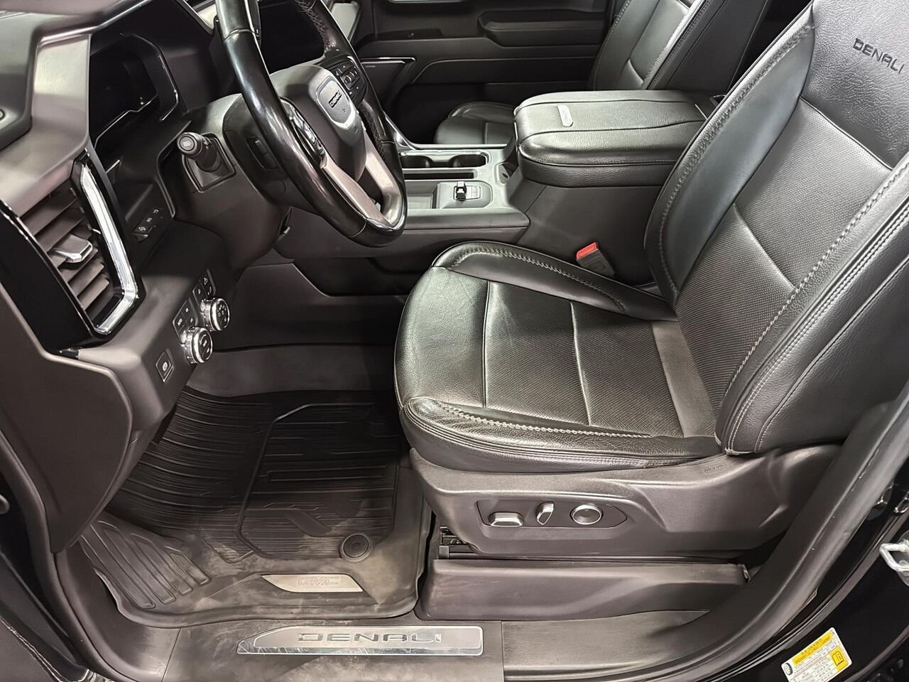 GMC SIERRA 2500 DENALI 2024 Noir Saint-Hyacinthe - photo #7