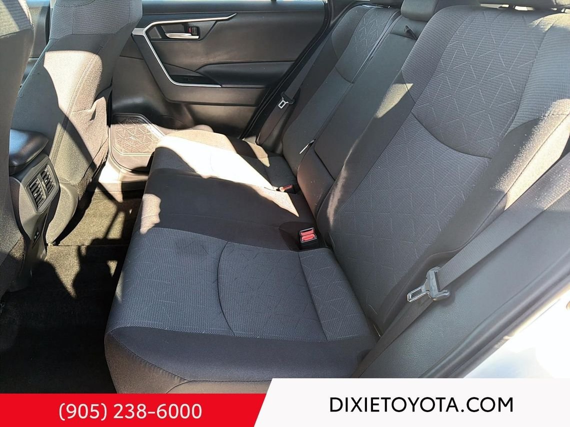2024 Toyota RAV4 Power Sunroof, Heated Seats, Alloy Wheels, Heated Steering Wheel, Bluetooth White Mississauga - photo #29