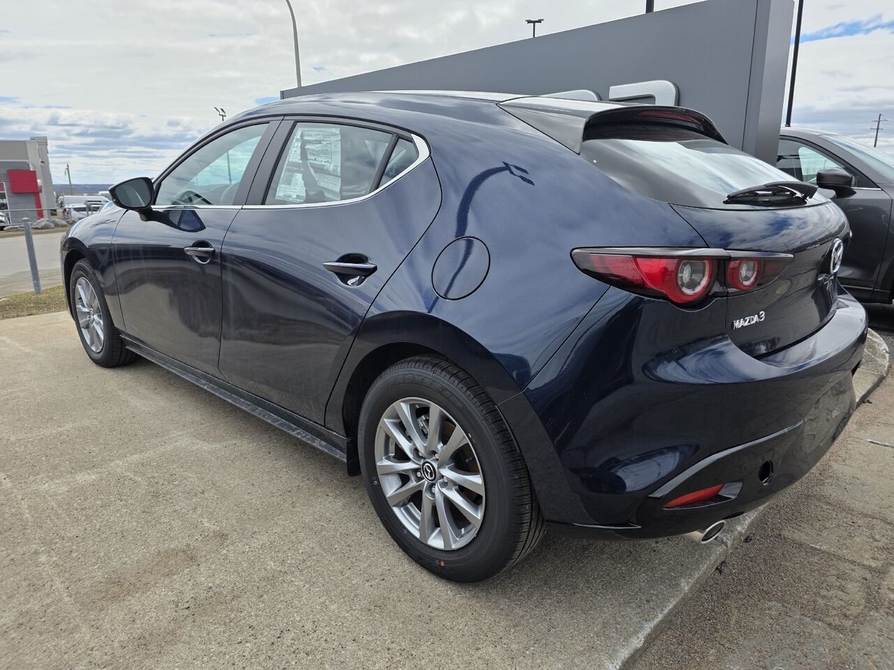 Mazda Mazda3 Sport 2026 Bleu cristal foncé mica Donnacona - photo #3