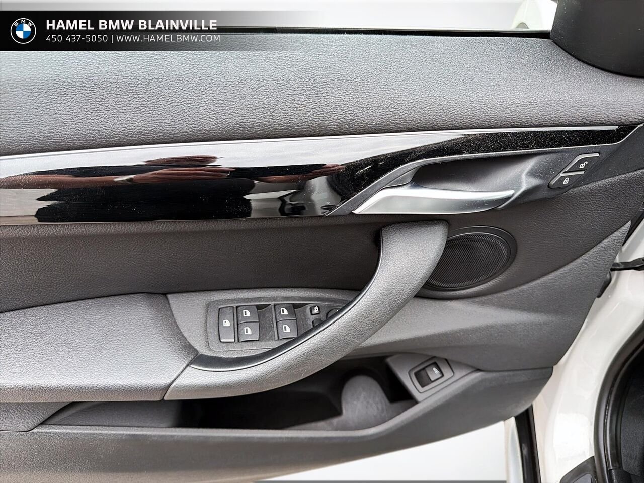 2018 BMW X1 xDrive28i véhicule d'activités sportives White Blainville - photo #10