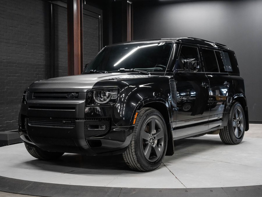 2022 Land Rover Defender 2022 Black