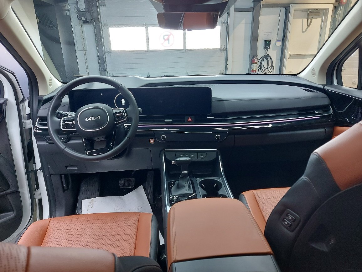 KIA Carnival 2026 Blanc neige nacré Blainville - photo #11