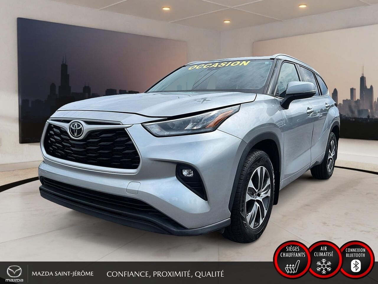 2022 Toyota Highlander XLE | TOIT OUVRANT | CUIR | AWD | Silver Saint-Jérôme - photo #0