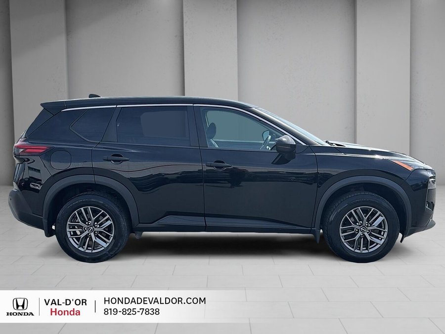 2022 Nissan Rogue 2022 Black