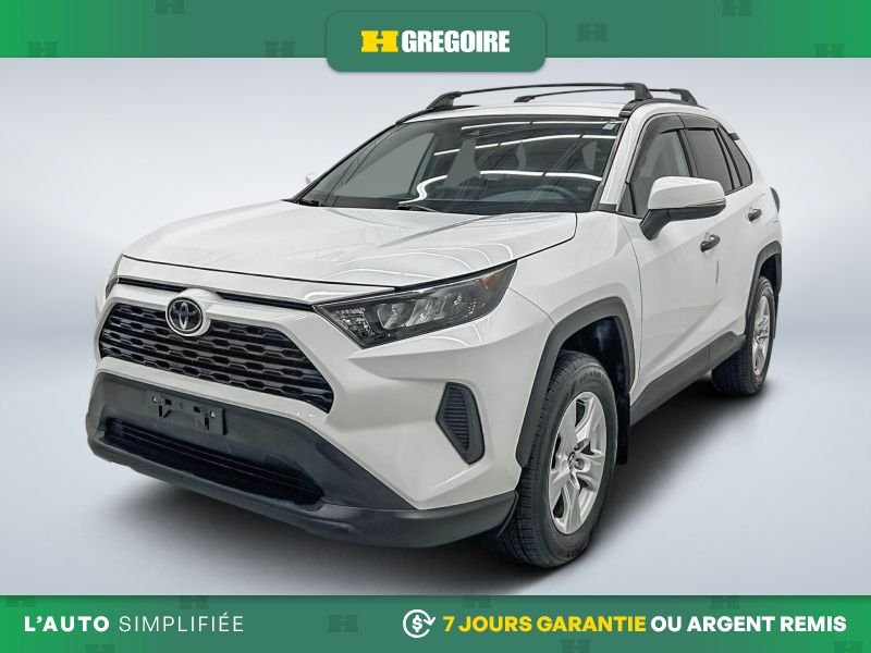 2019 Toyota Rav 4 White Laval - photo #2