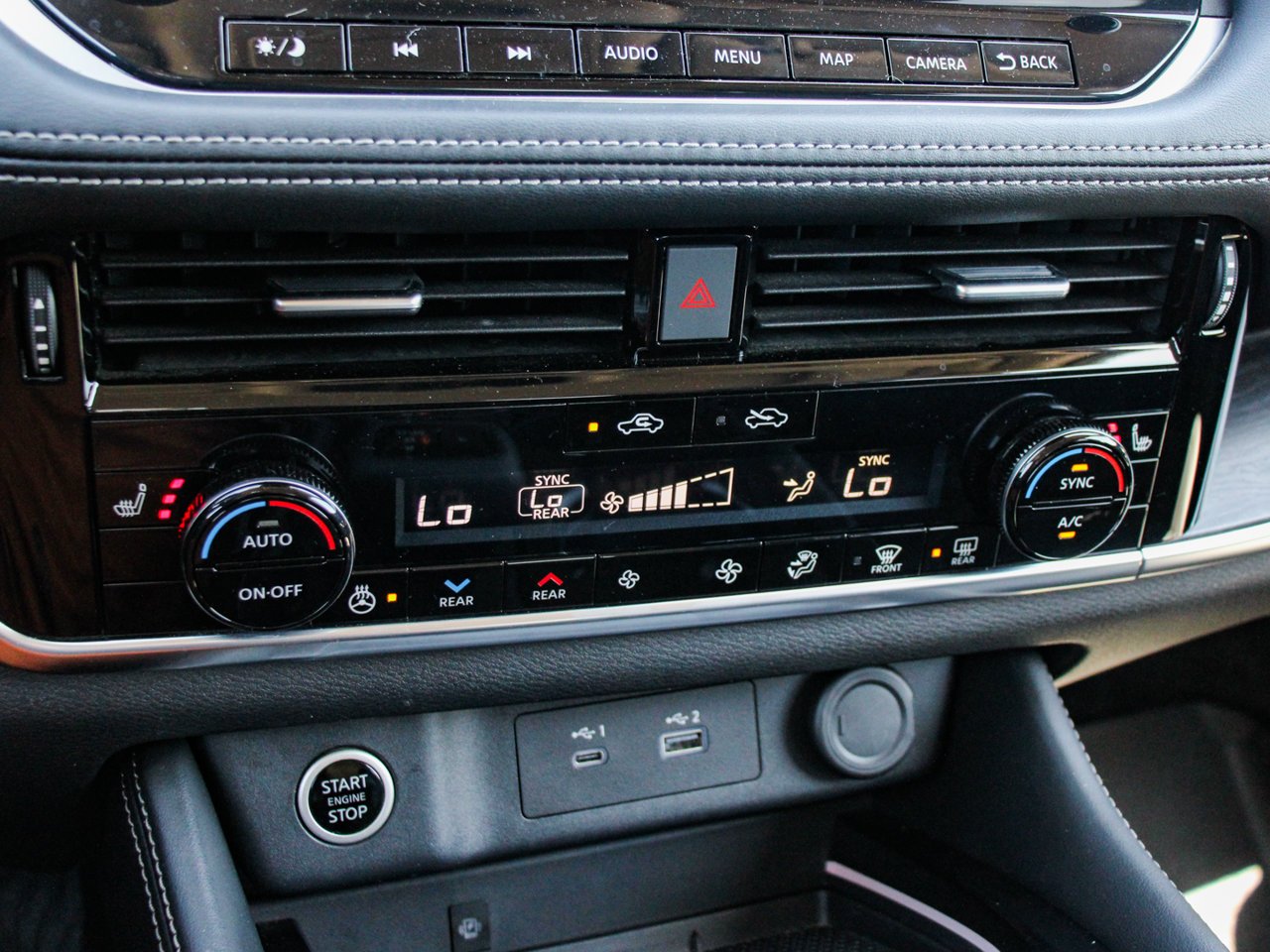 2023 Nissan Rogue AWD Platinum White Sherwood Park - photo #25