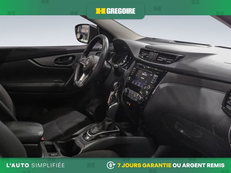 2020 Nissan Qashqai Black Blainville - photo #26