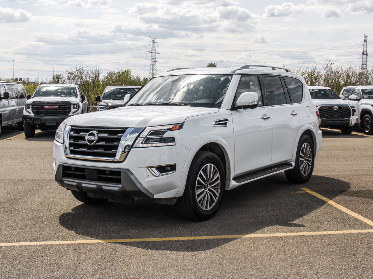 2024 Nissan Armada 4x4 SL White Sherwood Park - photo #3