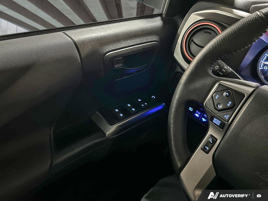 2023 Toyota Tacoma 2601843A | 4x4 Double Cab Auto SB gray Edmonton - photo #16