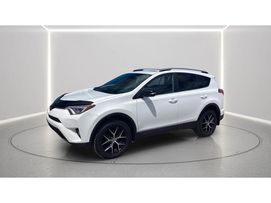 2017 Toyota RAV4 2017 White