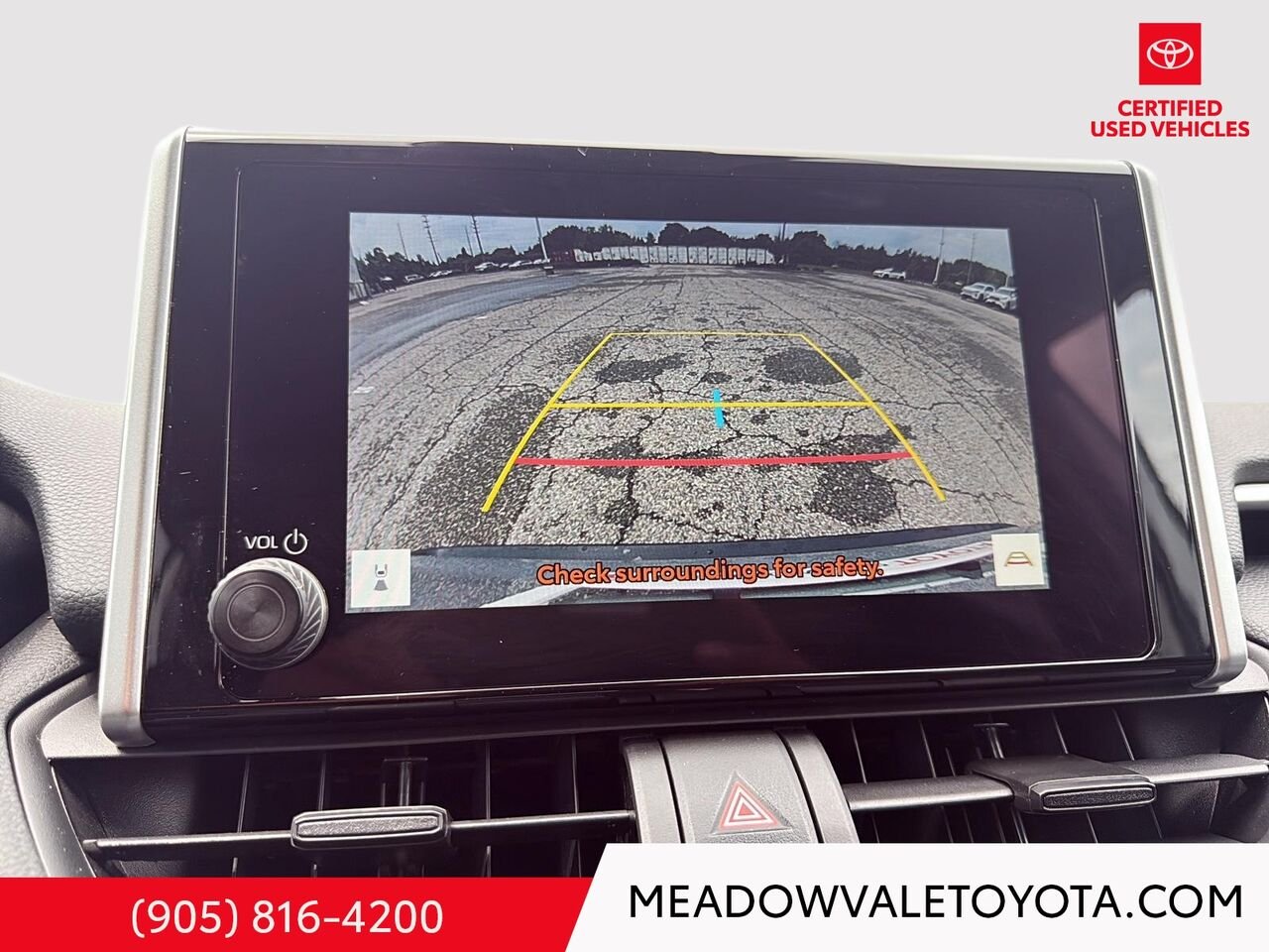 2025 Toyota RAV4 Heated steering wheel, Back-up Camera, Power moonroof, power liftgate Silver Mississauga - photo #15