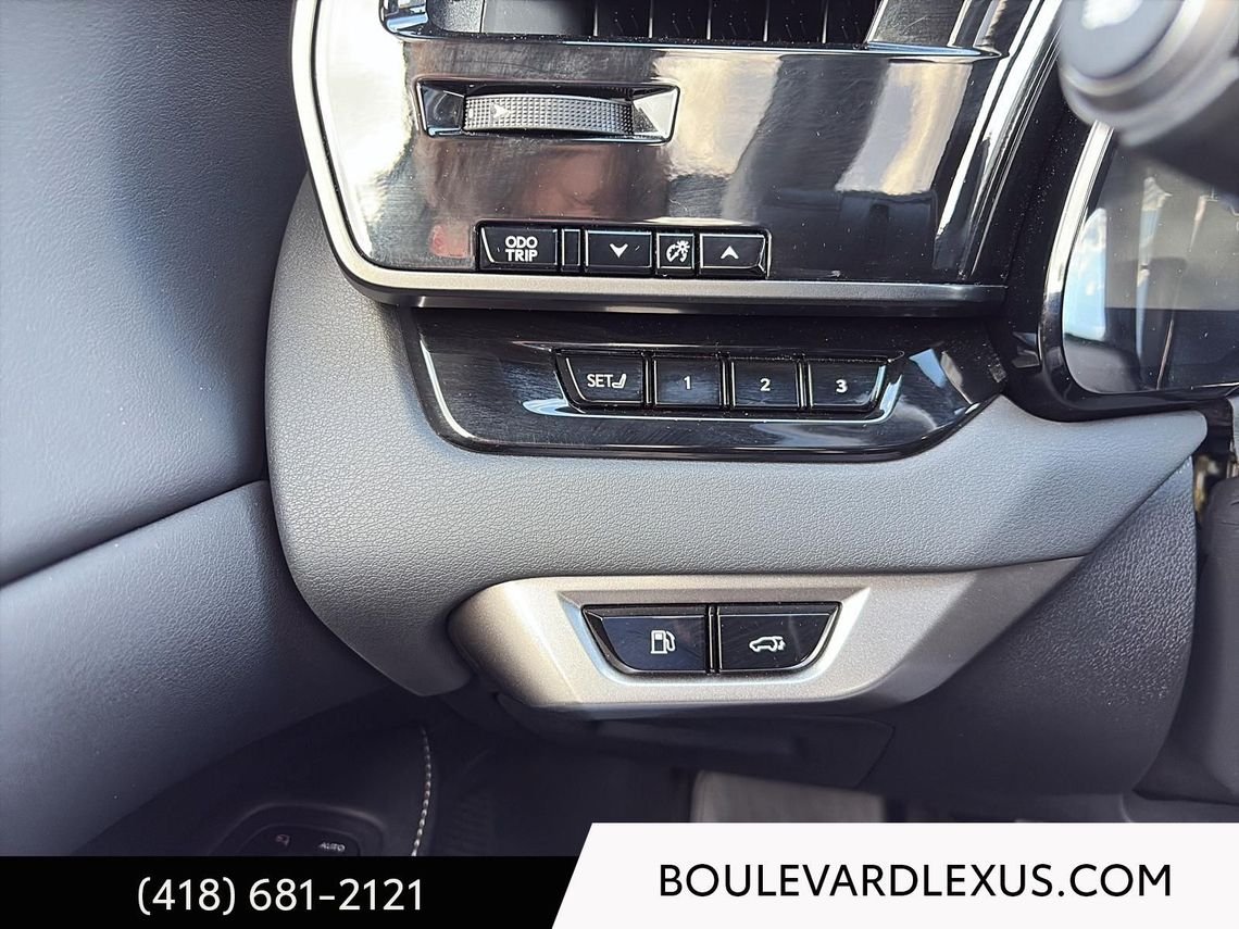 Lexus RX 601132 2024 Rouge Québec - photo #25