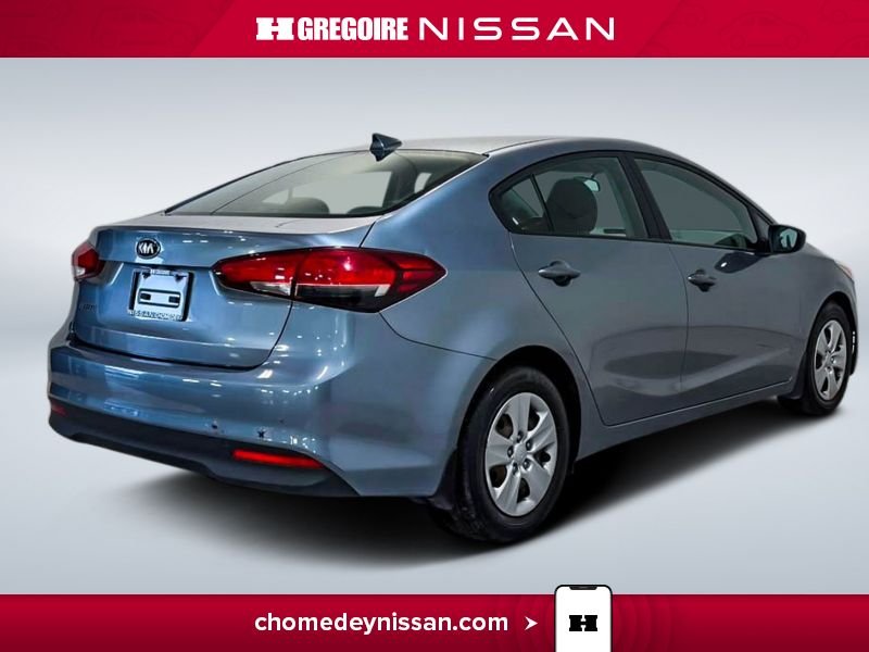 Kia Forte 2017 Gris Laval - photo #8