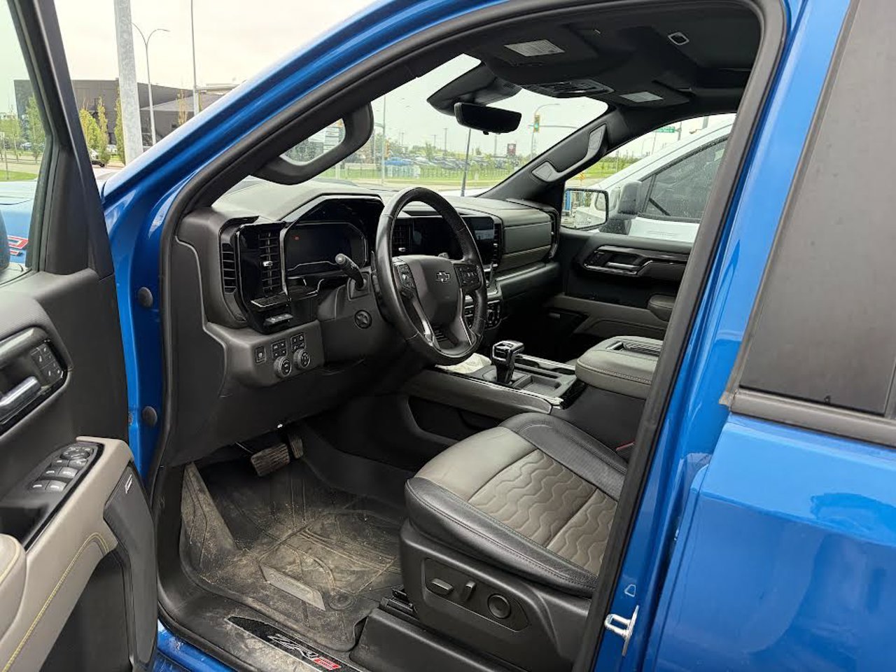 2022 Chevrolet Silverado 1500 4WD Crew Cab 147 ZR2 Blue Sherwood Park - photo #6