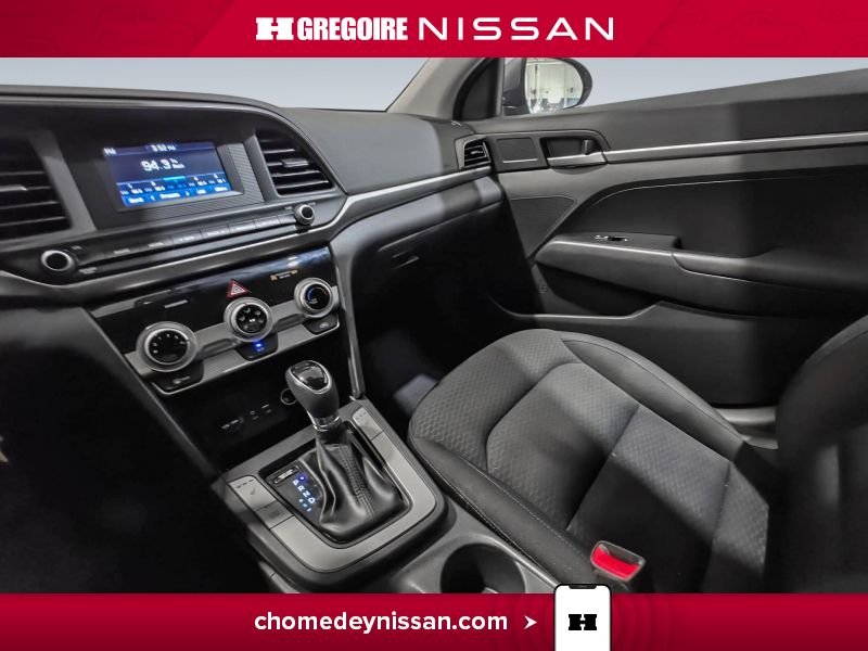 2019 Hyundai Elantra Grey Blainville - photo #20