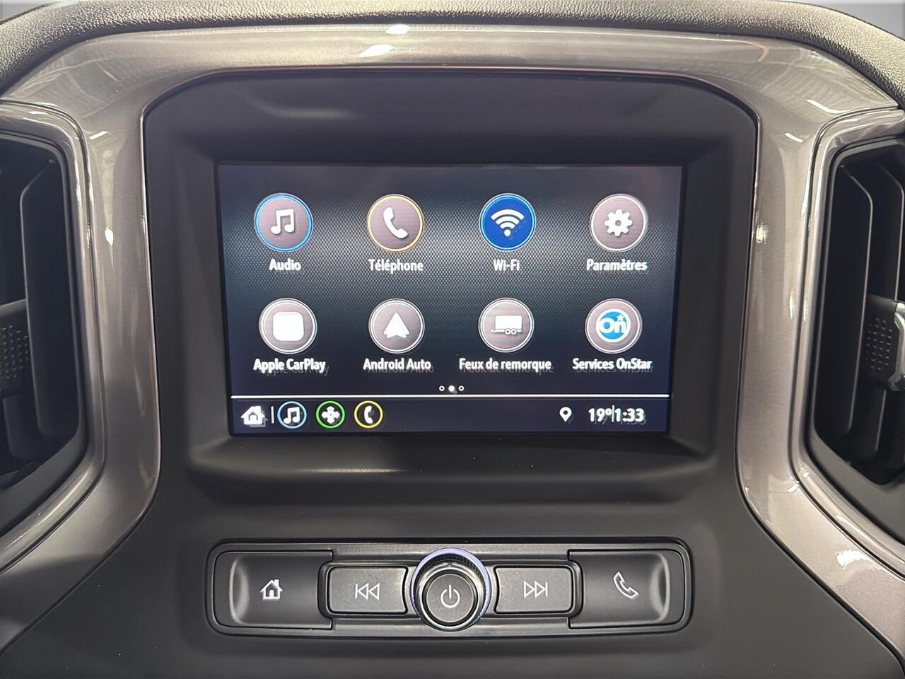 CHEVROLET SILVERADO 2500 CUSTOM DIESEL 2023 Blanc Saint-Hyacinthe - photo #17