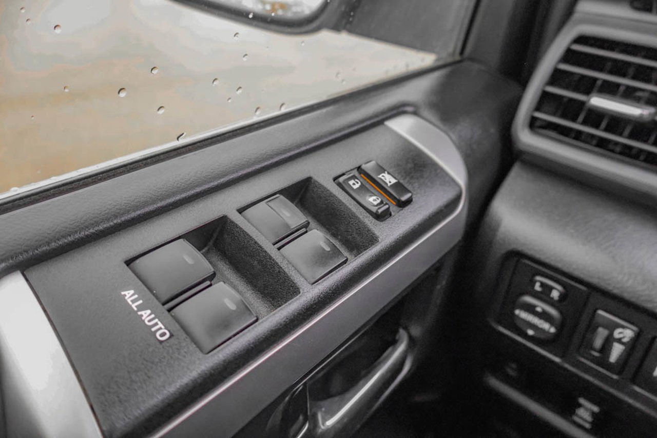 2014 Toyota 4Runner 4WD 4dr V6 SR5 Grey Sherwood Park - photo #16