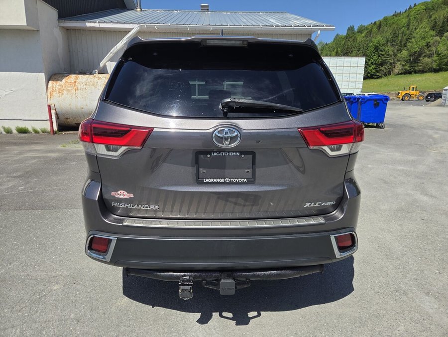 2017 Toyota Highlander 2017 Grey