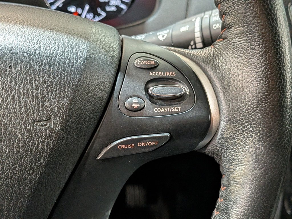 2020 Nissan Pathfinder 4x4 SV Tech Grey Val-David - photo #16